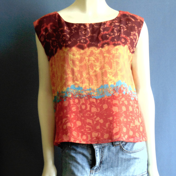 Alice + Olivia Tops - Alice + Olivia Batik Print Silk Top L